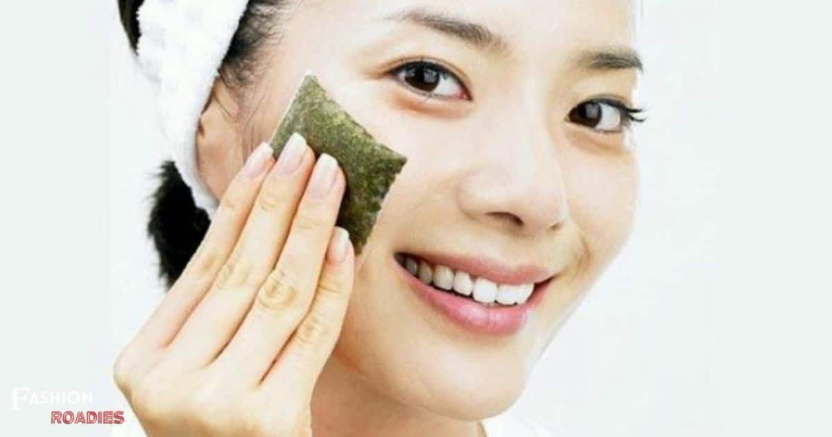 Acne-Fighting Tea Leaves Face Toner